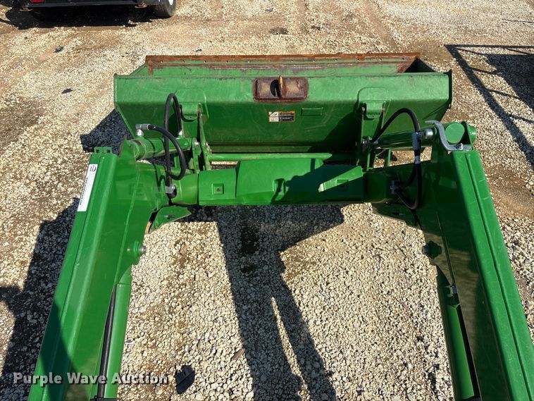 image for item YA3487 2022 John Deere 520M loader