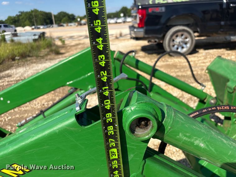 image for item YA3487 2022 John Deere 520M loader