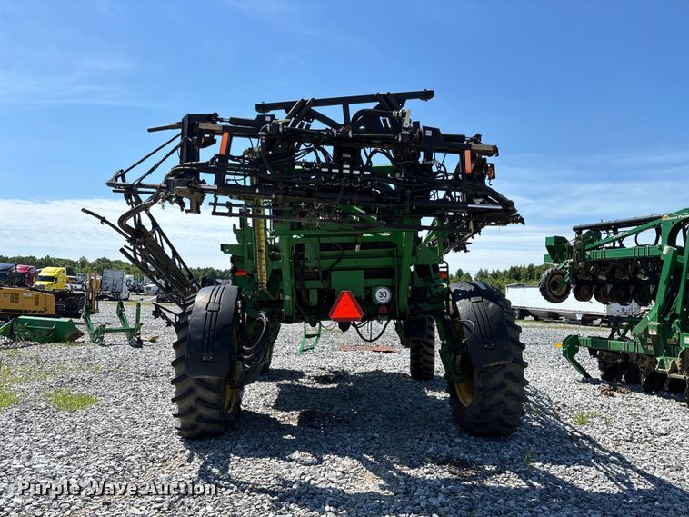 image for item YA3888 2009 John Deere 4730 sprayer