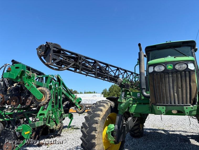 image for item YA3888 2009 John Deere 4730 sprayer