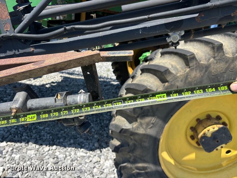 image for item YA3888 2009 John Deere 4730 sprayer