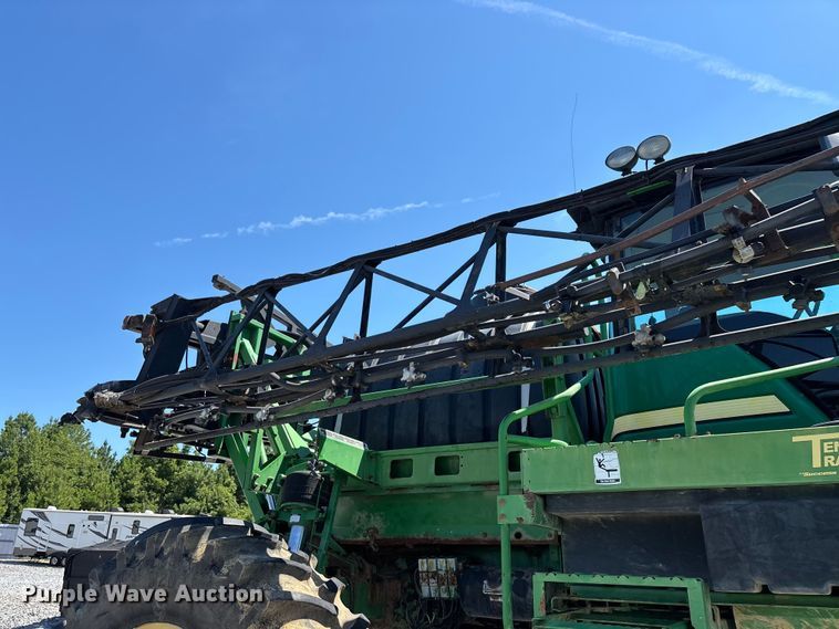 image for item YA3888 2009 John Deere 4730 sprayer