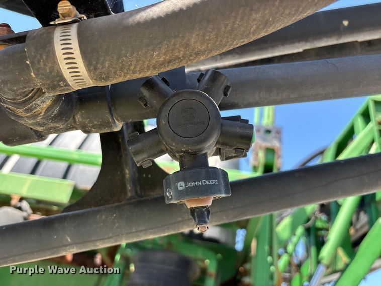 image for item YA3888 2009 John Deere 4730 sprayer