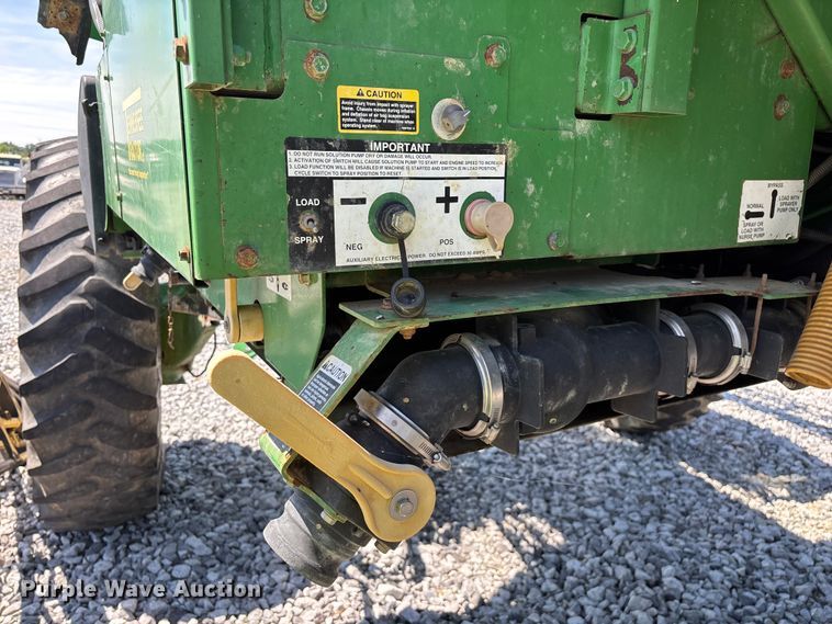 image for item YA3888 2009 John Deere 4730 sprayer