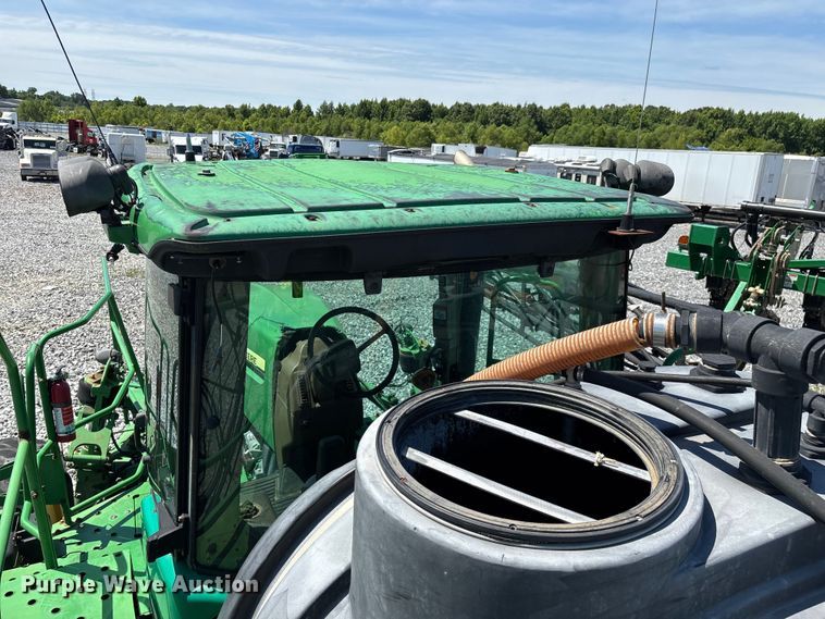 image for item YA3888 2009 John Deere 4730 sprayer