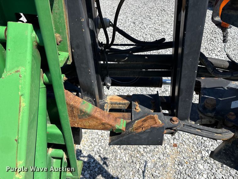 image for item YA3888 2009 John Deere 4730 sprayer