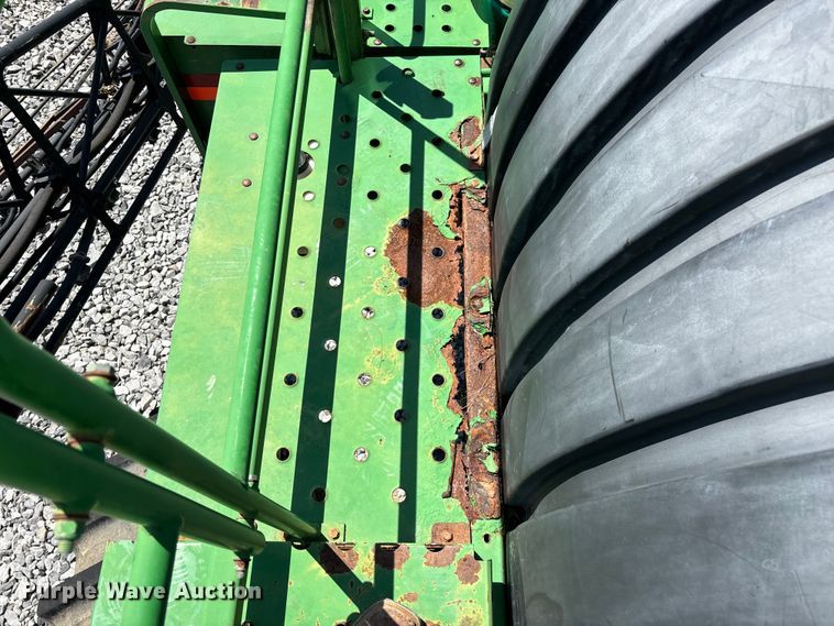 image for item YA3888 2009 John Deere 4730 sprayer