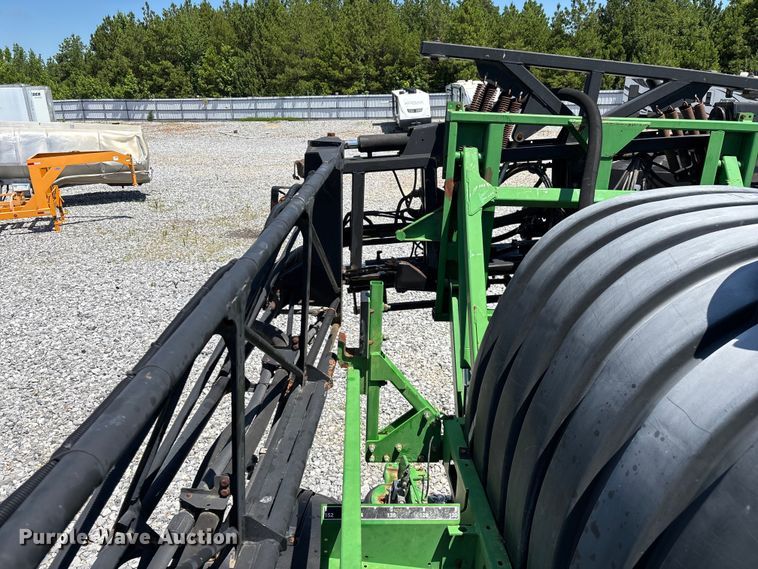image for item YA3888 2009 John Deere 4730 sprayer
