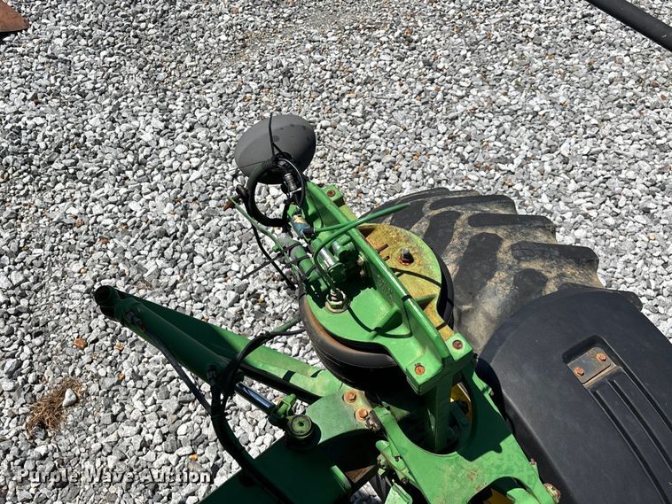 image for item YA3888 2009 John Deere 4730 sprayer