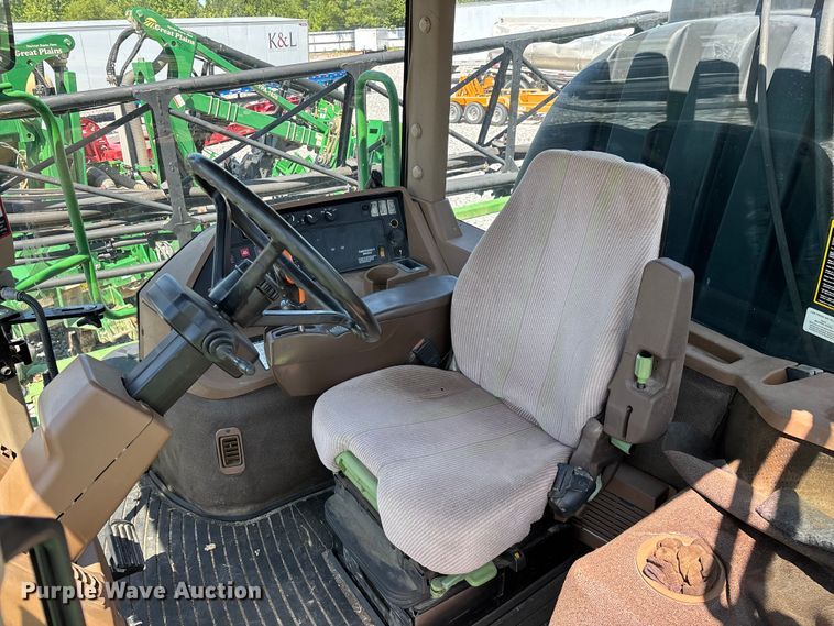 image for item YA3888 2009 John Deere 4730 sprayer