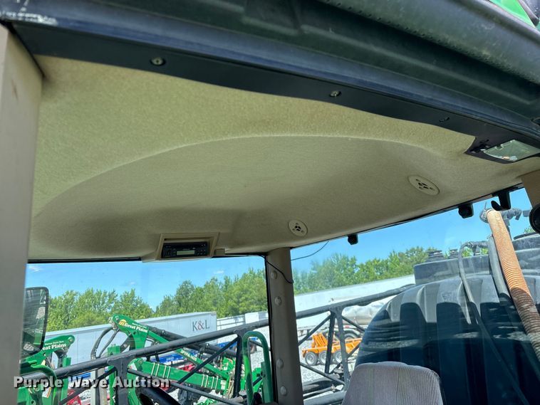 image for item YA3888 2009 John Deere 4730 sprayer