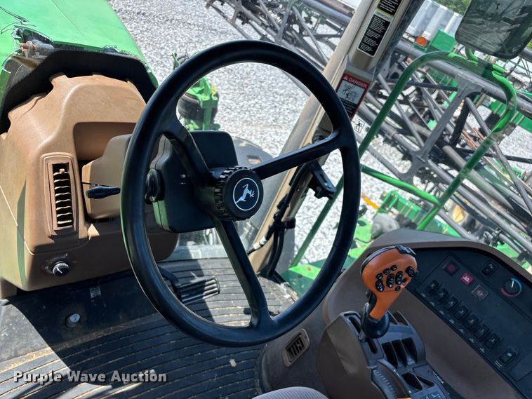 image for item YA3888 2009 John Deere 4730 sprayer