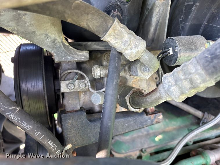 image for item YA3888 2009 John Deere 4730 sprayer