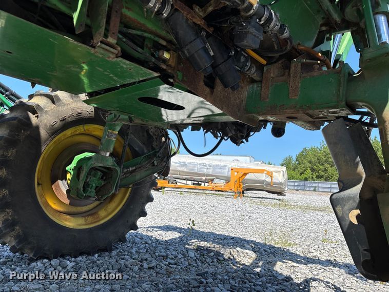 image for item YA3888 2009 John Deere 4730 sprayer