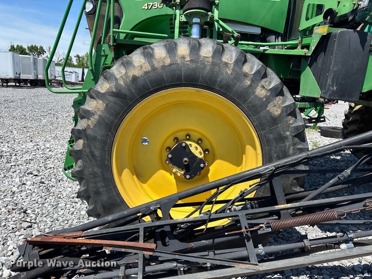 image for item YA3888 2009 John Deere 4730 sprayer