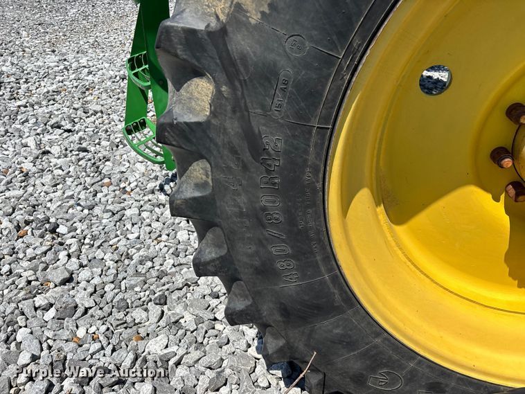image for item YA3888 2009 John Deere 4730 sprayer