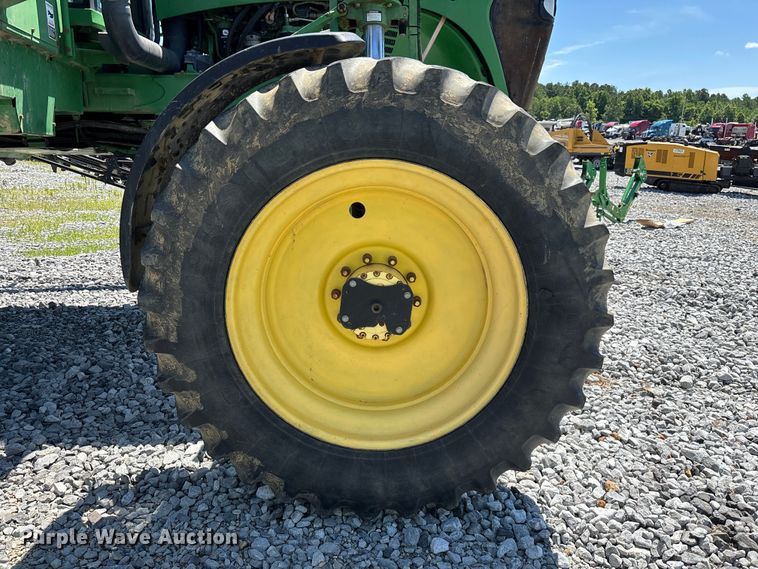 image for item YA3888 2009 John Deere 4730 sprayer