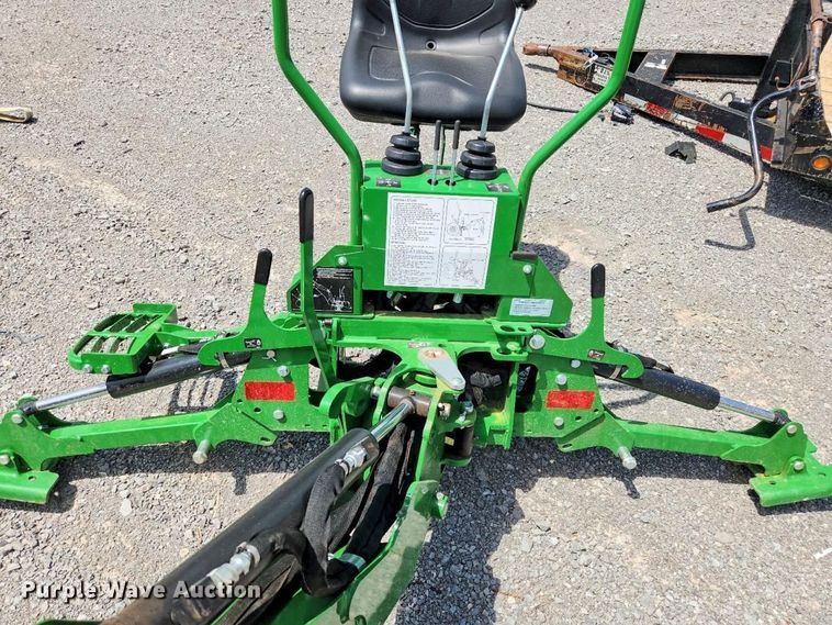 image for item YA4069 2022 John Deere 260B backhoe attachment