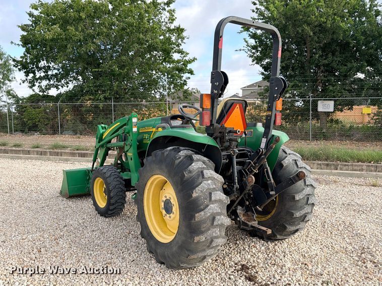 image for item YA4083 2012 John Deere 4520 MFWD tractor