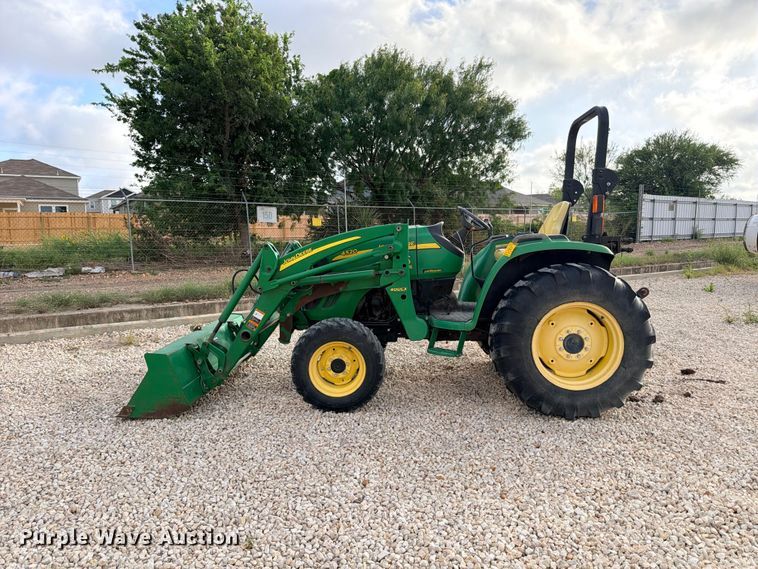 image for item YA4083 2012 John Deere 4520 MFWD tractor