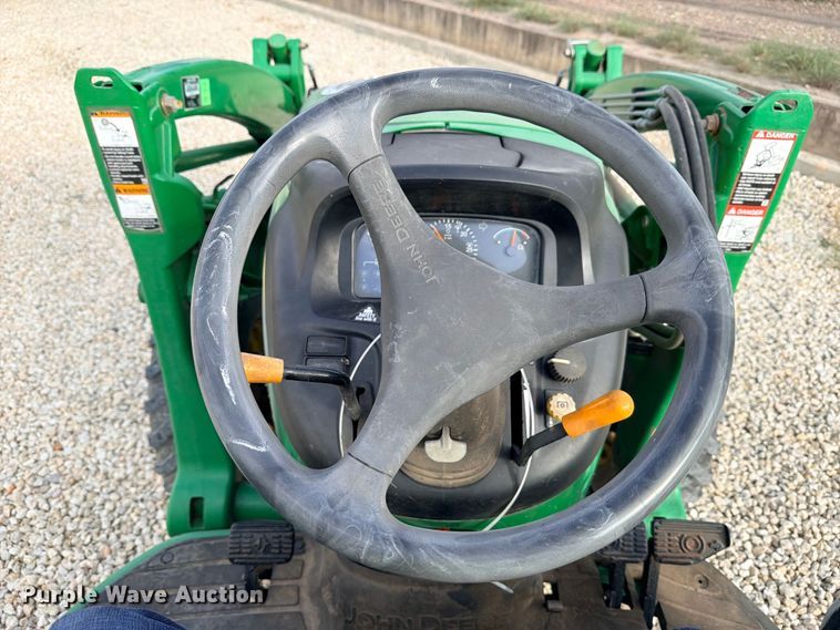 image for item YA4083 2012 John Deere 4520 MFWD tractor
