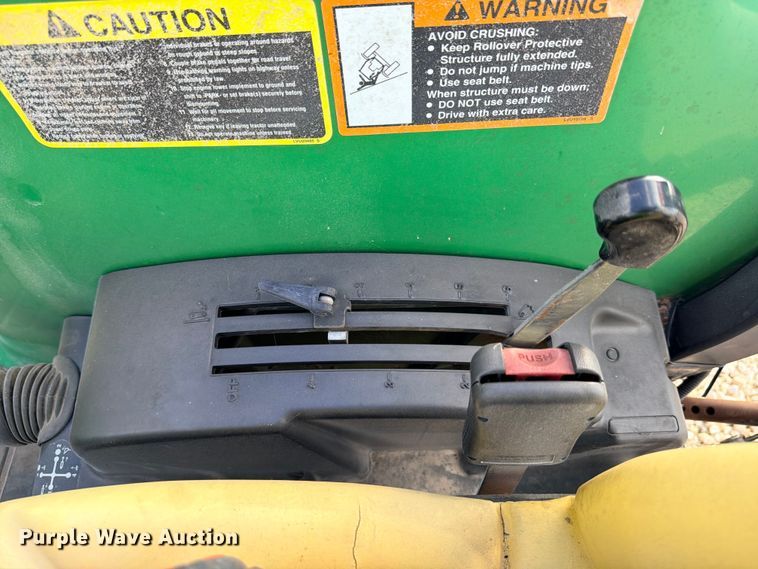 image for item YA4083 2012 John Deere 4520 MFWD tractor