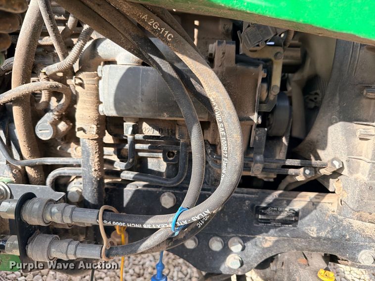 image for item YA4083 2012 John Deere 4520 MFWD tractor
