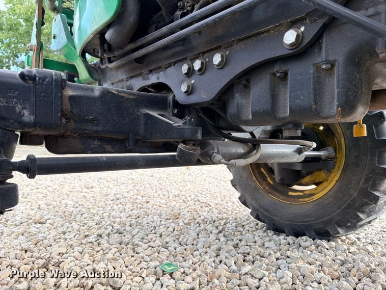 image for item YA4083 2012 John Deere 4520 MFWD tractor