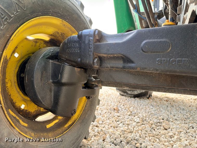 image for item YA4083 2012 John Deere 4520 MFWD tractor