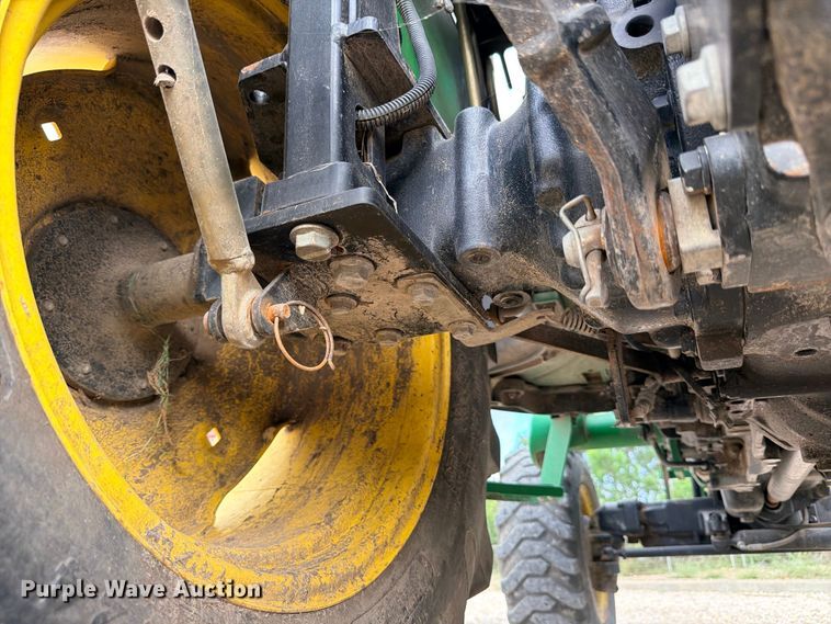 image for item YA4083 2012 John Deere 4520 MFWD tractor