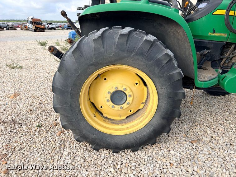 image for item YA4083 2012 John Deere 4520 MFWD tractor