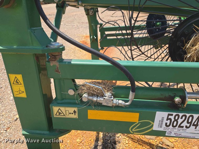 image for item YA4124 2021 Sitrex MKE/16 hay rake