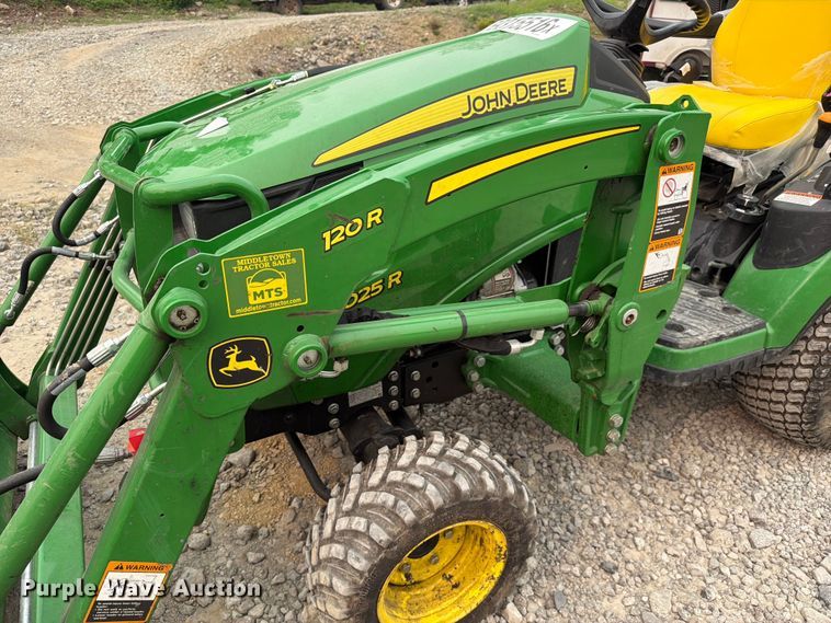 image for item YA4178 2025 John Deere 1025R MFWD tractor