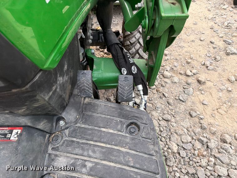 image for item YA4178 2025 John Deere 1025R MFWD tractor