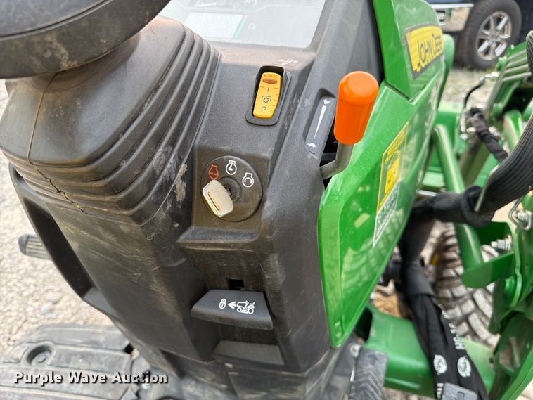 image for item YA4178 2025 John Deere 1025R MFWD tractor