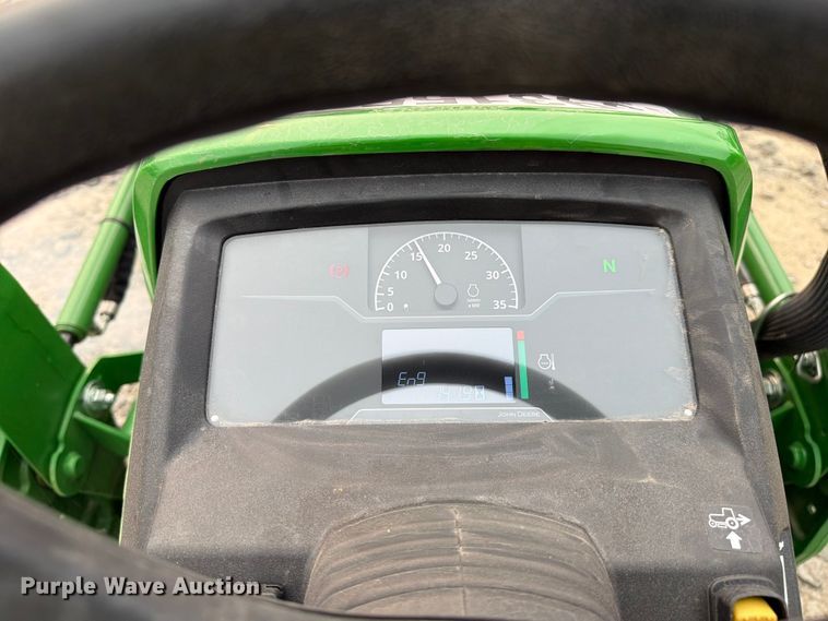 image for item YA4178 2025 John Deere 1025R MFWD tractor