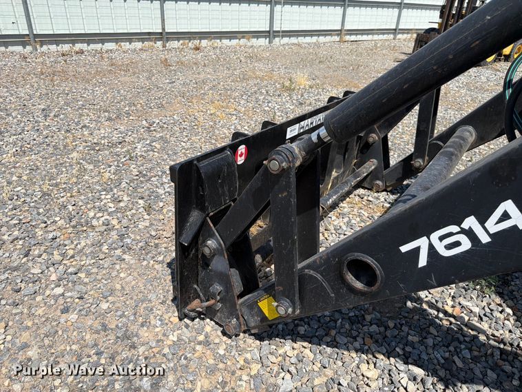 image for item YA4187 1999 New Holland TV140 MFWD bi-directional tractor