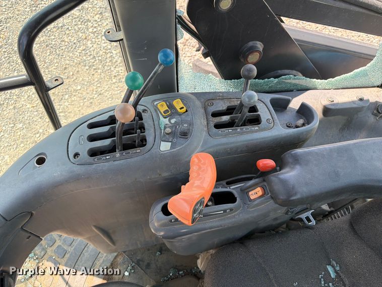 image for item YA4187 1999 New Holland TV140 MFWD bi-directional tractor