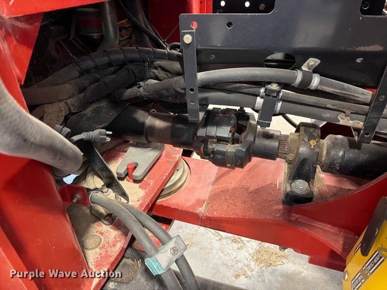 image for item YA4195 2010 Case IH Steiger 435 Quadtrac 4WD tractor
