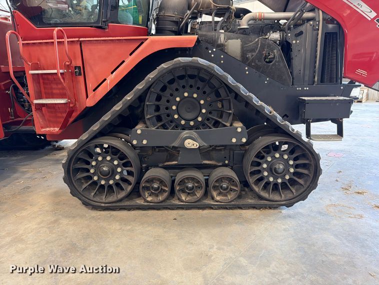 image for item YA4195 2010 Case IH Steiger 435 Quadtrac 4WD tractor