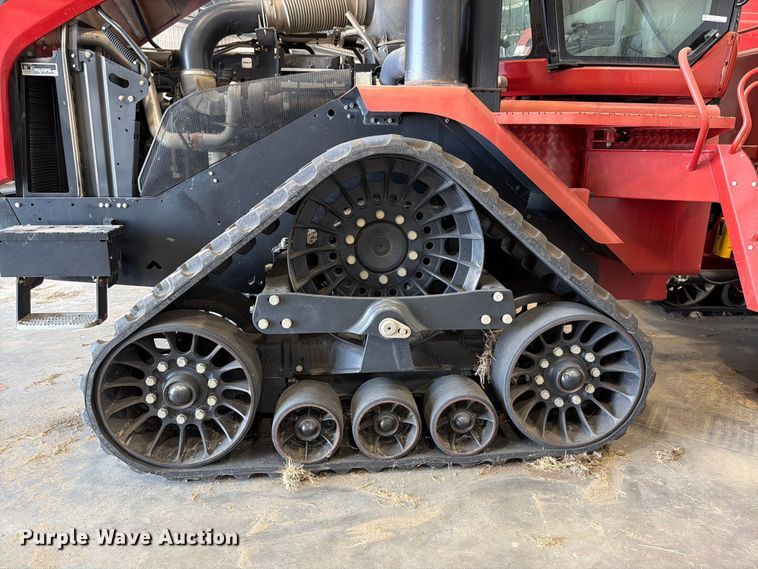 image for item YA4195 2010 Case IH Steiger 435 Quadtrac 4WD tractor