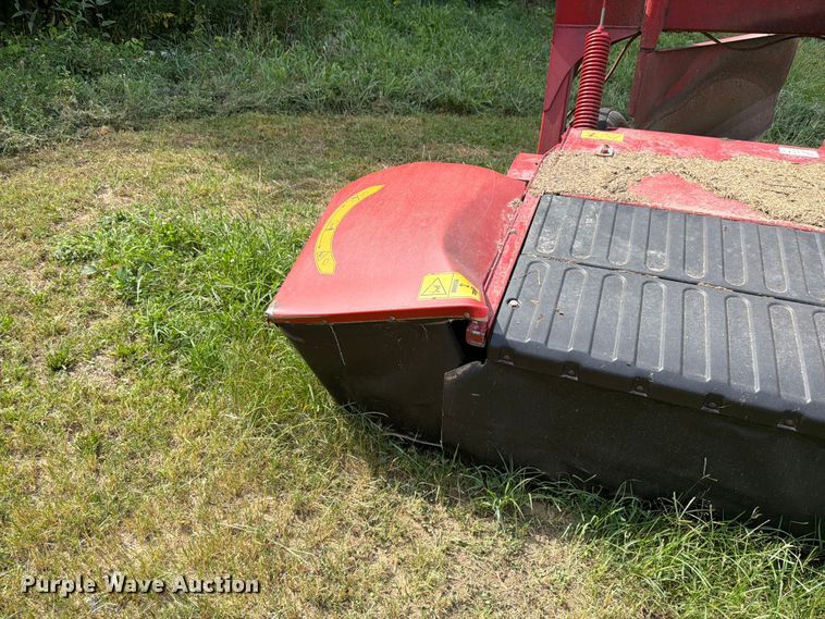 image for item YA4270 2017 New Holland 316RDB disc mower