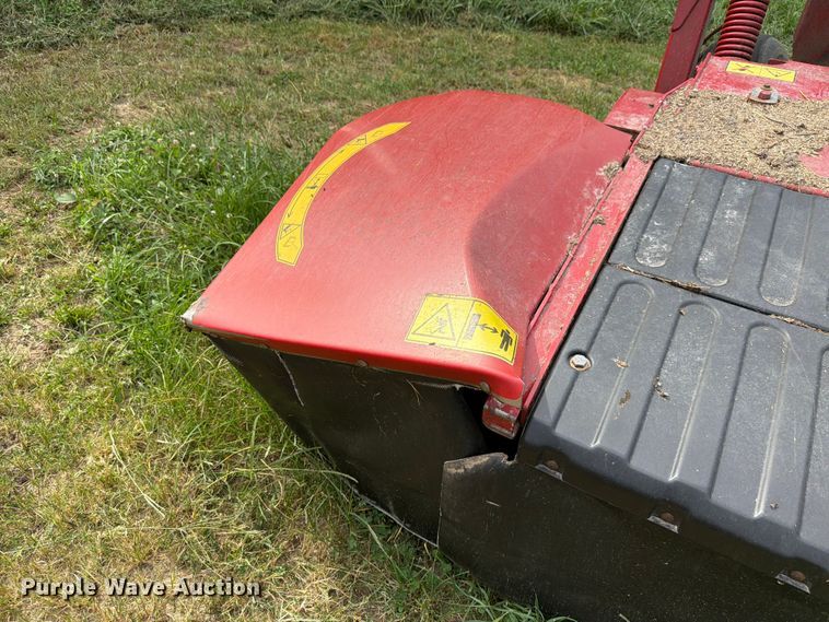 image for item YA4270 2017 New Holland 316RDB disc mower