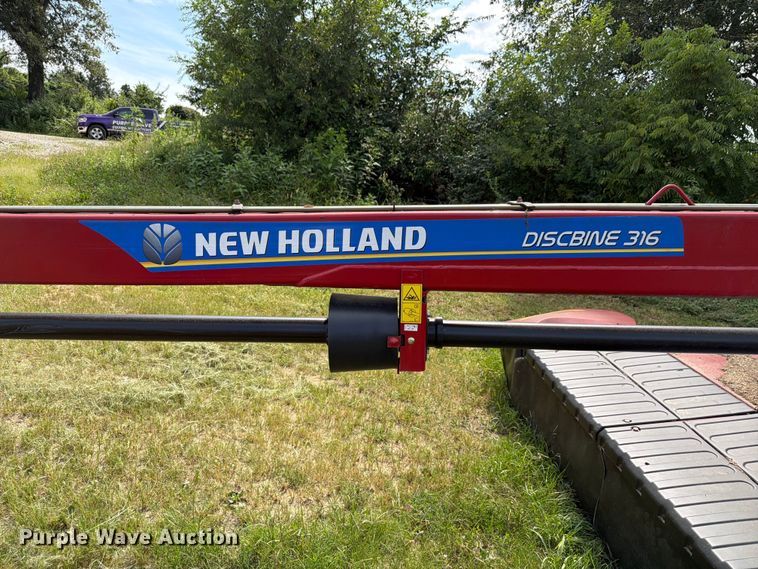image for item YA4270 2017 New Holland 316RDB disc mower
