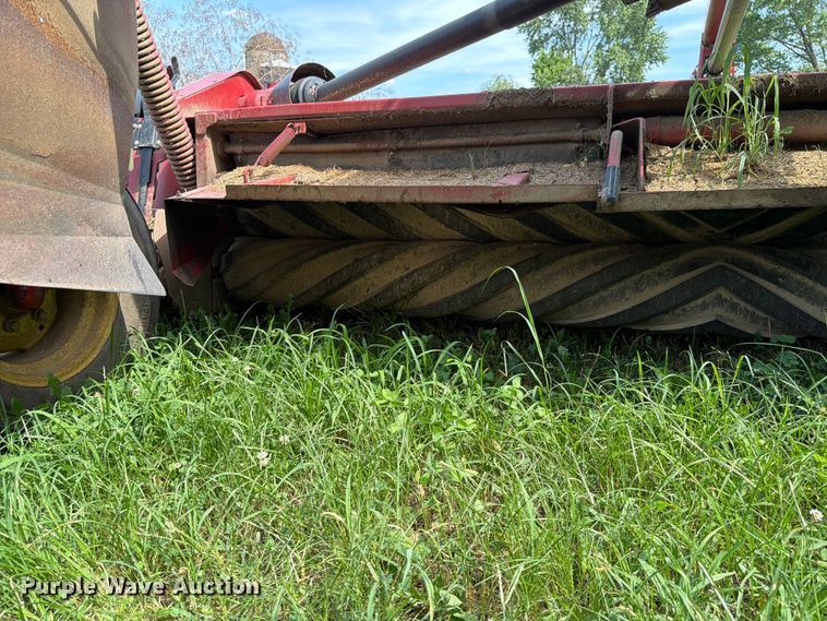 image for item YA4270 2017 New Holland 316RDB disc mower