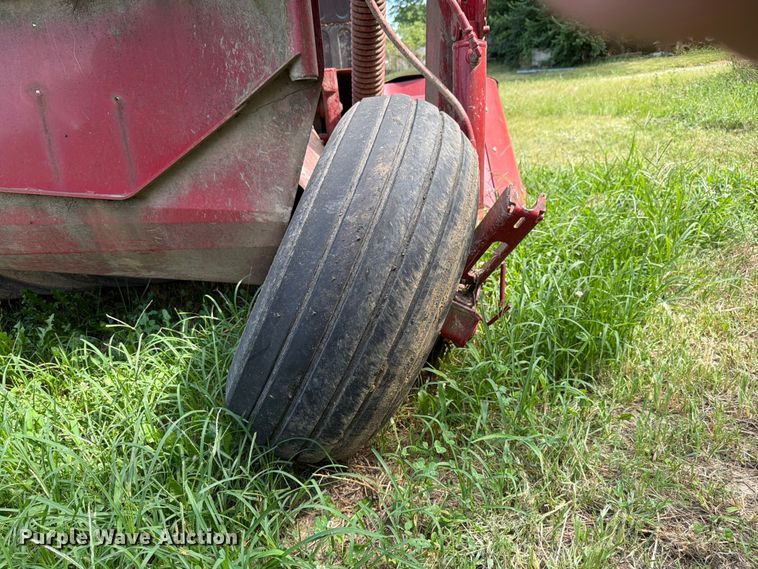 image for item YA4270 2017 New Holland 316RDB disc mower