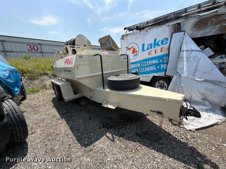 image for item YA4351 1991 Finn T90 hydroseeder