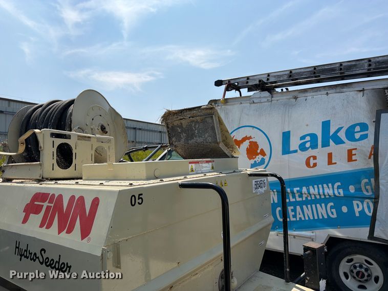 image for item YA4351 1991 Finn T90 hydroseeder