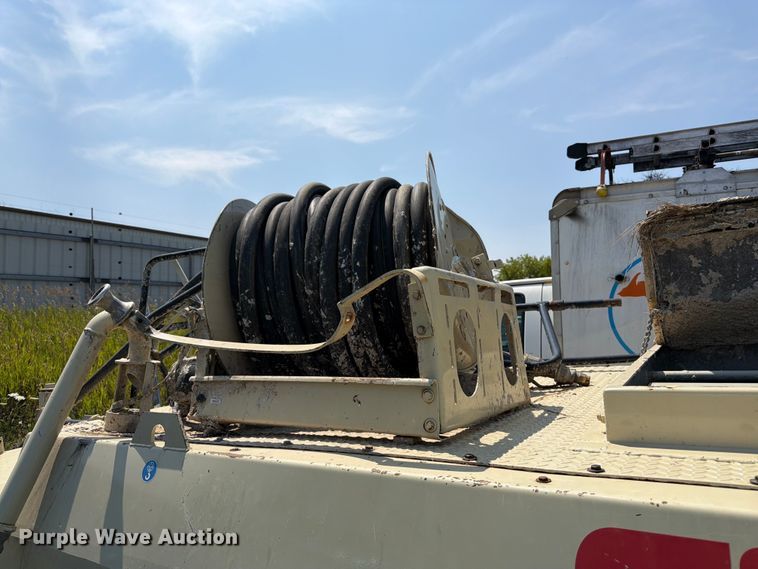 image for item YA4351 1991 Finn T90 hydroseeder