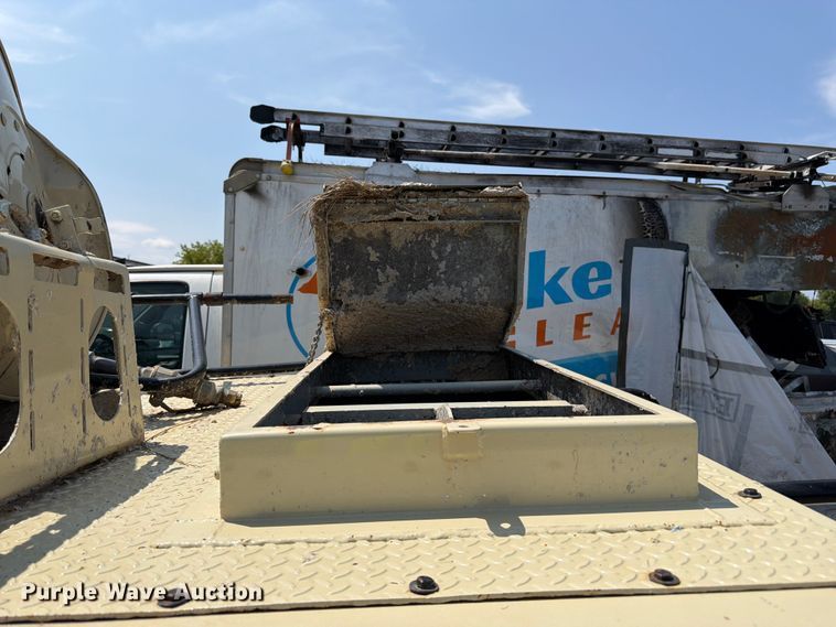 image for item YA4351 1991 Finn T90 hydroseeder